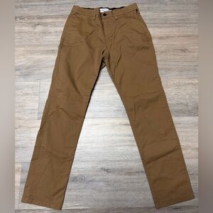 Old Navy Men's Ultimate Tech Slim Built in Flex Dark Tan 28/30 Chinos Pants